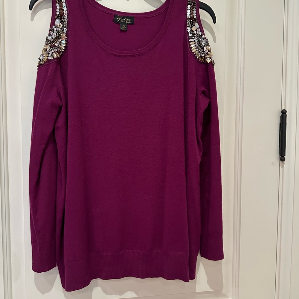 Thalia Sodi cold shoulder sweater in Plum US L